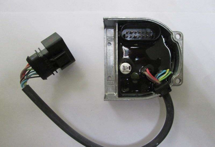 Блок управления 12В Hydronic B4WS (1824,1821,1861, 1852) купить в Нижневартовске